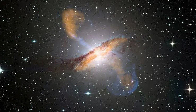 کشف رابطه صمیمی و شگفت آور سیاه‌چاله‌ها و کهکشان‌های میزبان